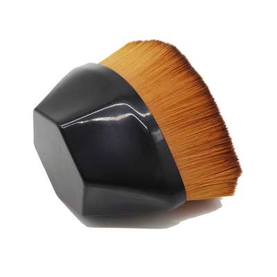 New production stocks soft touch nylon hair black handle plastic box foundation bush portable brush makeup brush